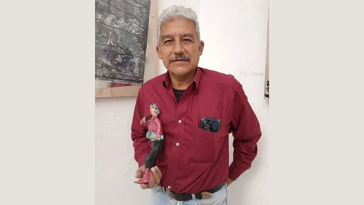 Víctor Manuel Espinoza “Míster Botas”